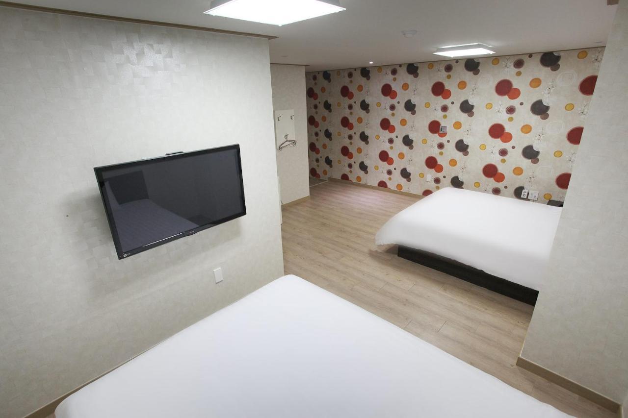 Orange Tree Hotel Jeju Esterno foto