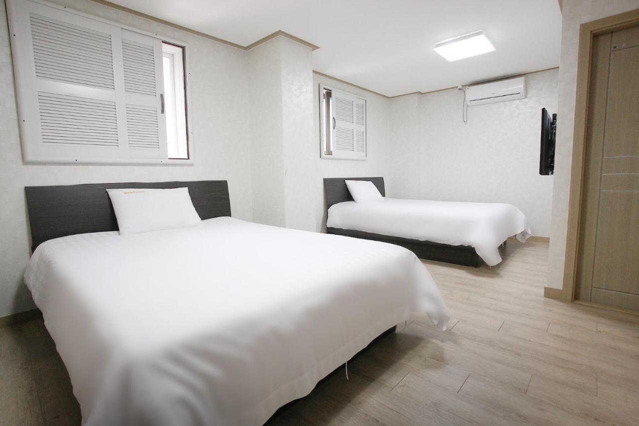 Orange Tree Hotel Jeju Esterno foto